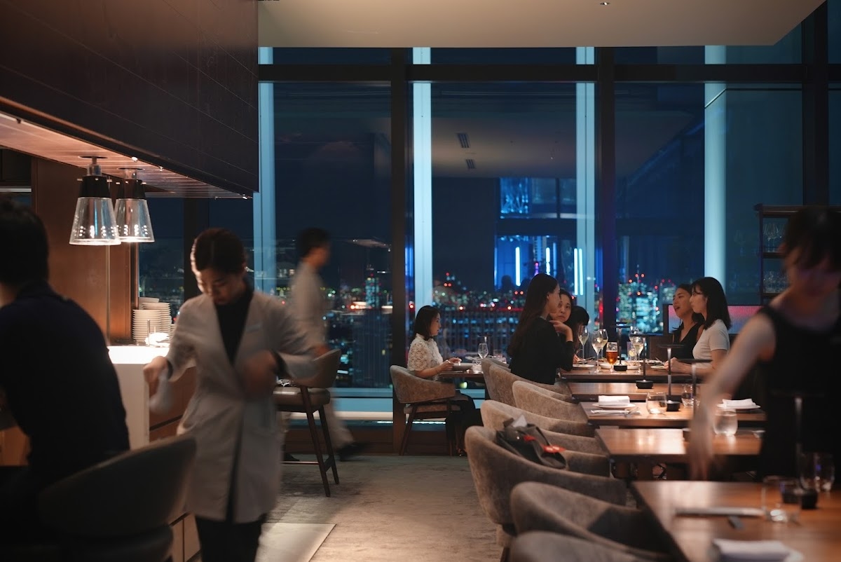TOKYO NODE DINING