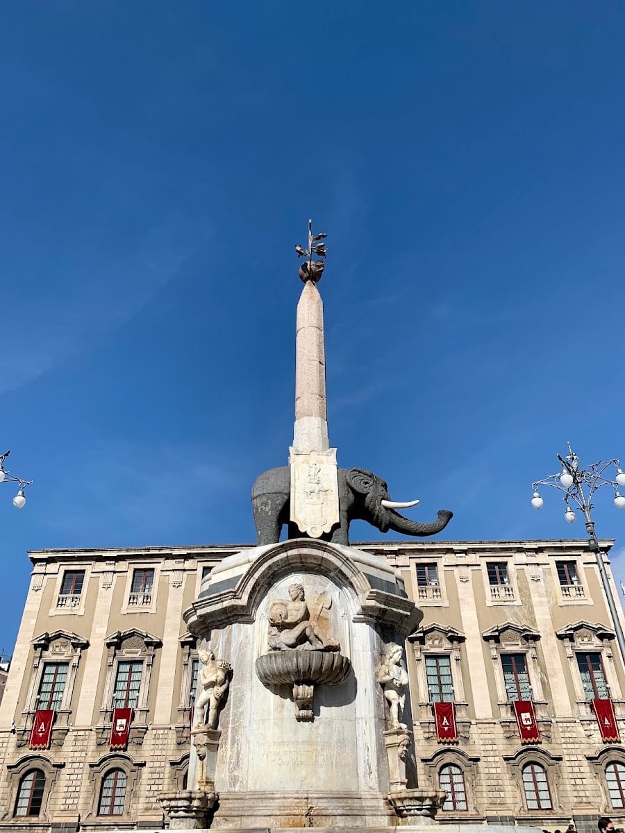 Fontana dell'Elefante (uʻ Liotru)