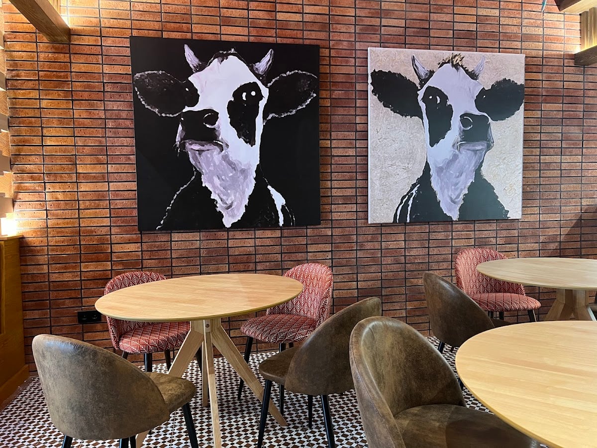 La Vaca Asustada Gij贸n