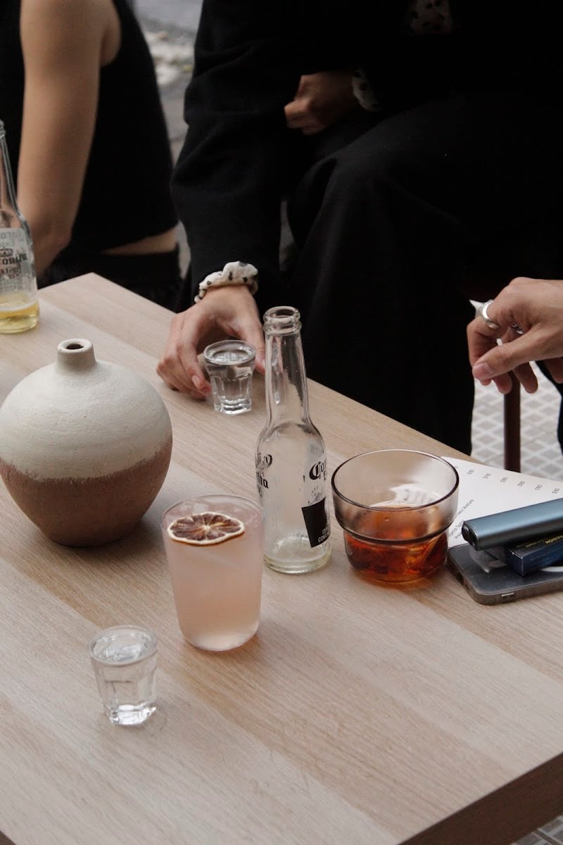 La Petite Bar