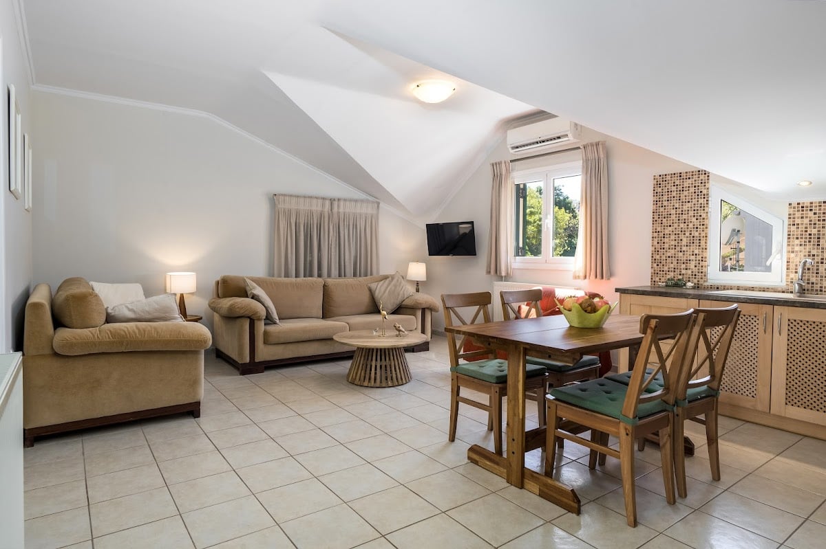 Attic Retreat - Hotel