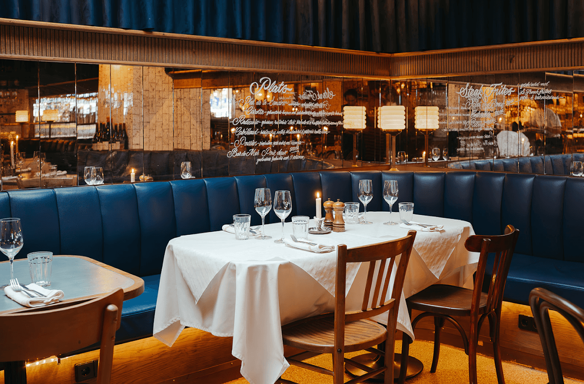 Le French Caf茅 - Javastraat