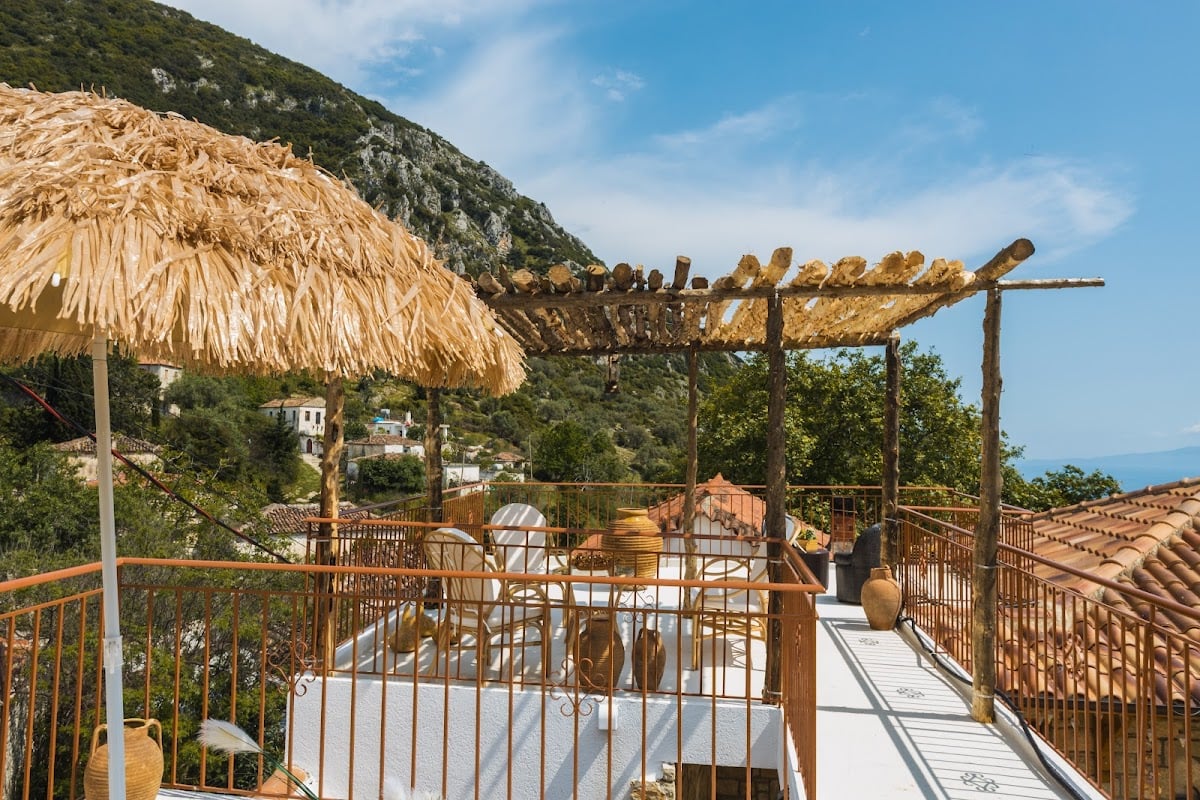 Villa Porta Qeparo - Very nice accomodation in upper Qeparo