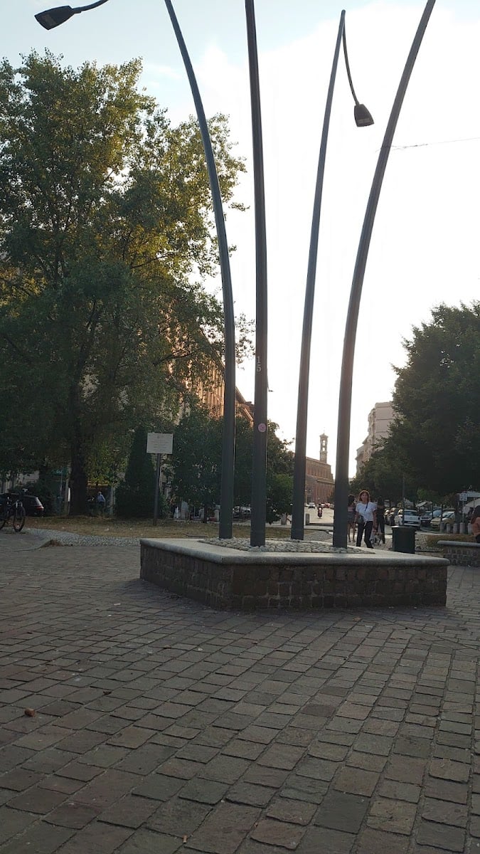 Piazza Bruno Buozzi - Outdoor Stand Fashion Magazine