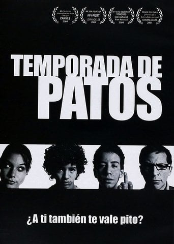 Temporada de patos - Fernando Eimbcke · 2004