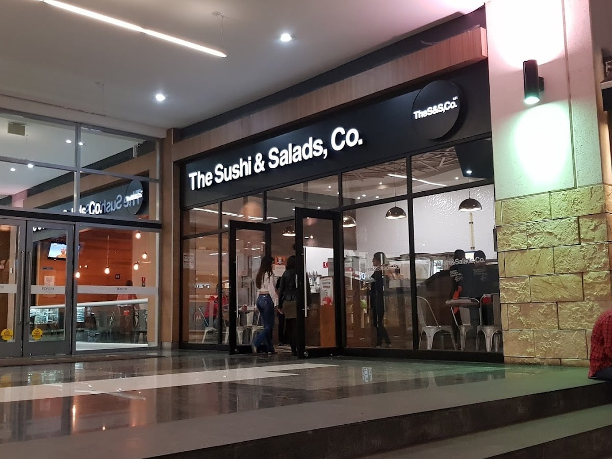 Sushi & Salads, Co. - Sushi burgers