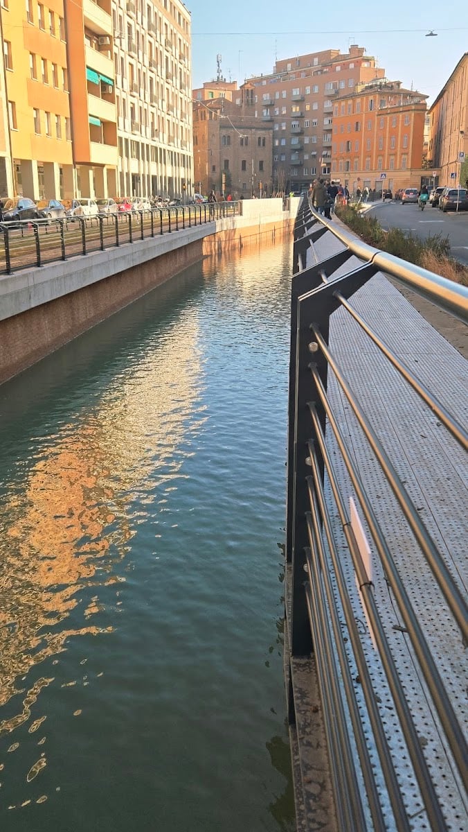 Via Riva di Reno, 75/2 Garage