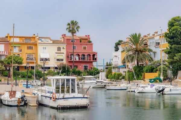 Port Saplaya