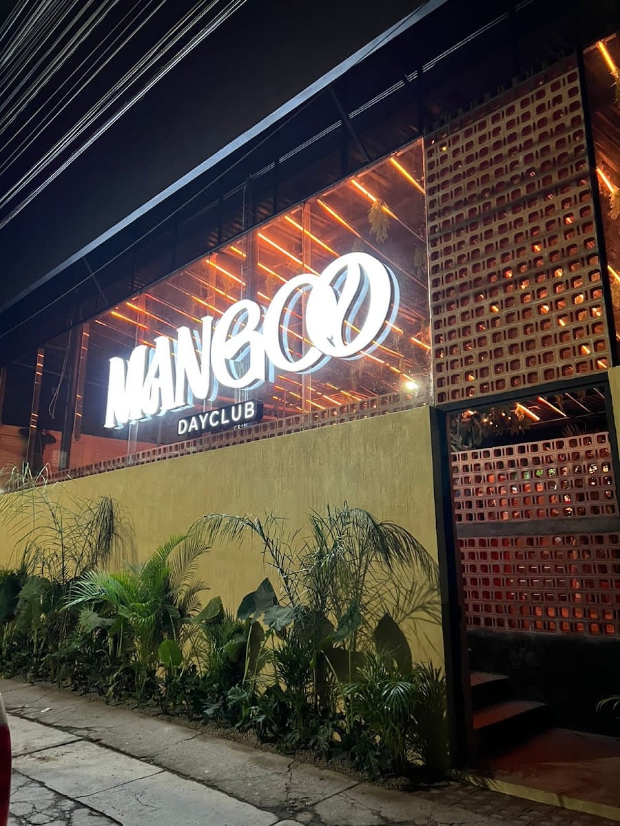 Mangoo