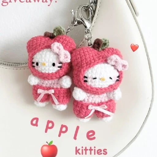hello kitties charms