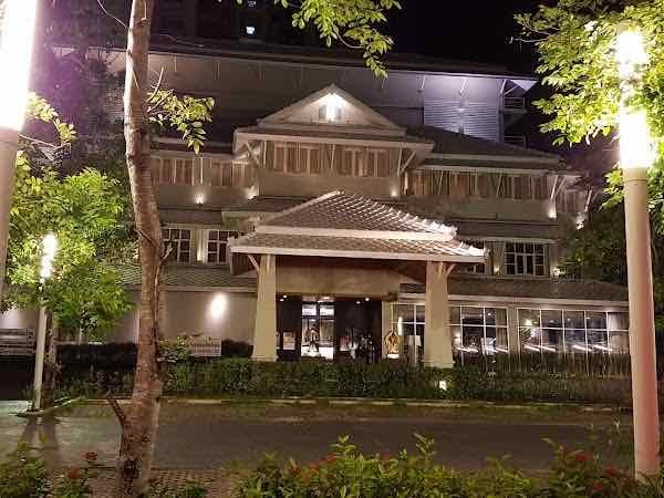 Health Land Spa & Massage Asoke