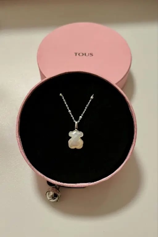 Collar tous