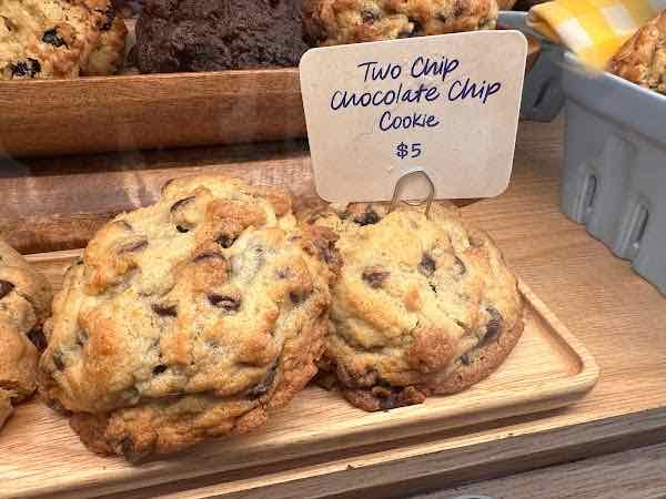 Levain Bakery – West Loop, Chicago