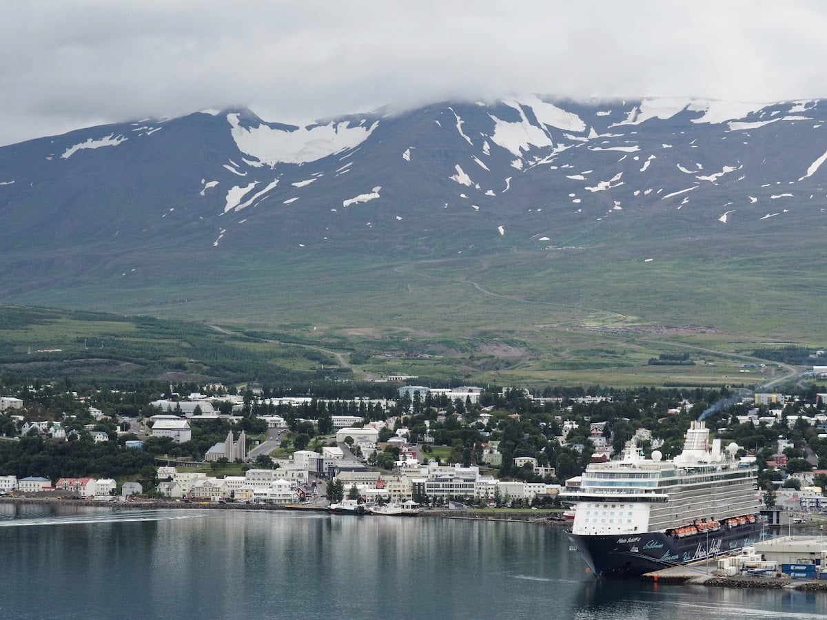 Islandia