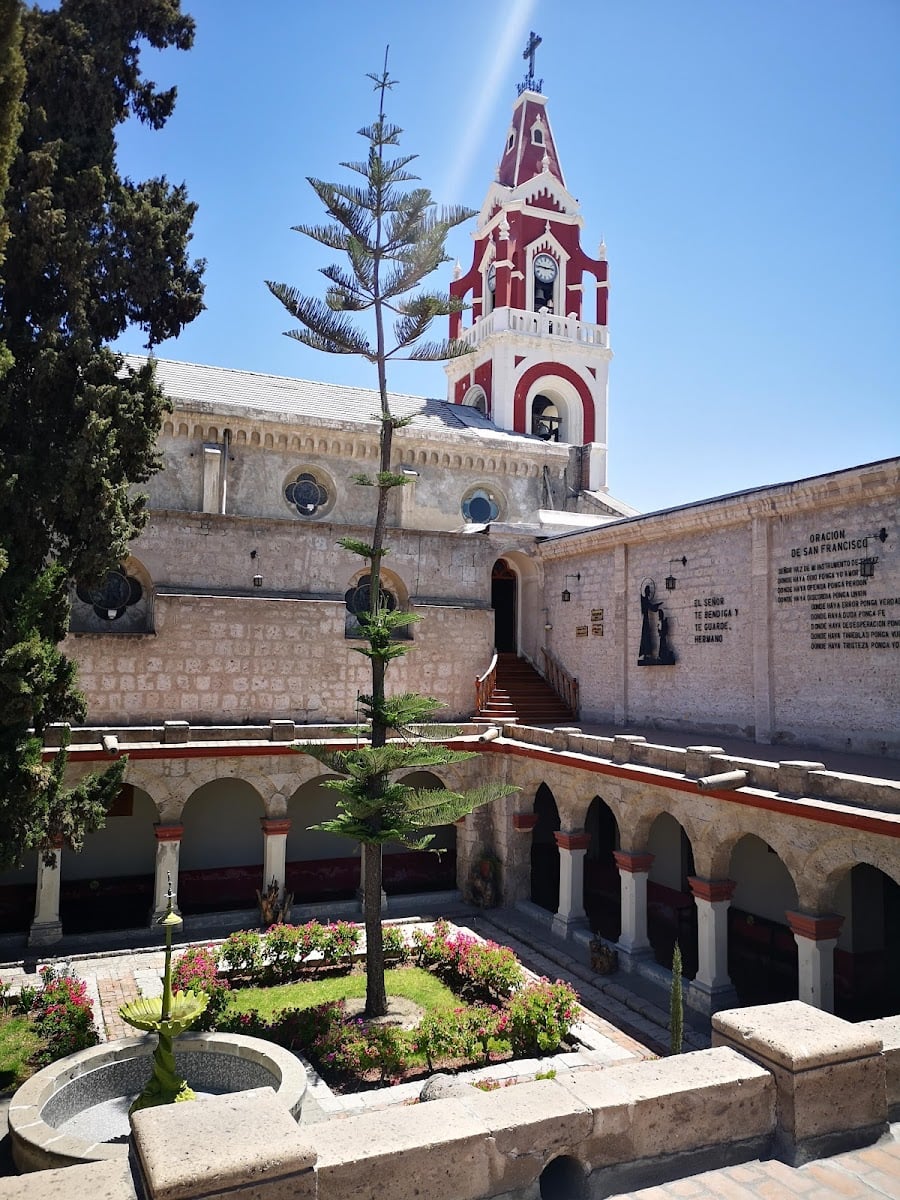 Museo de la Recoleta - AQP
