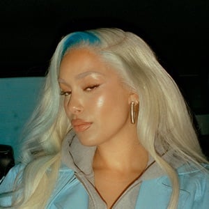 Jorja Smith - Artist · Jorja Smith