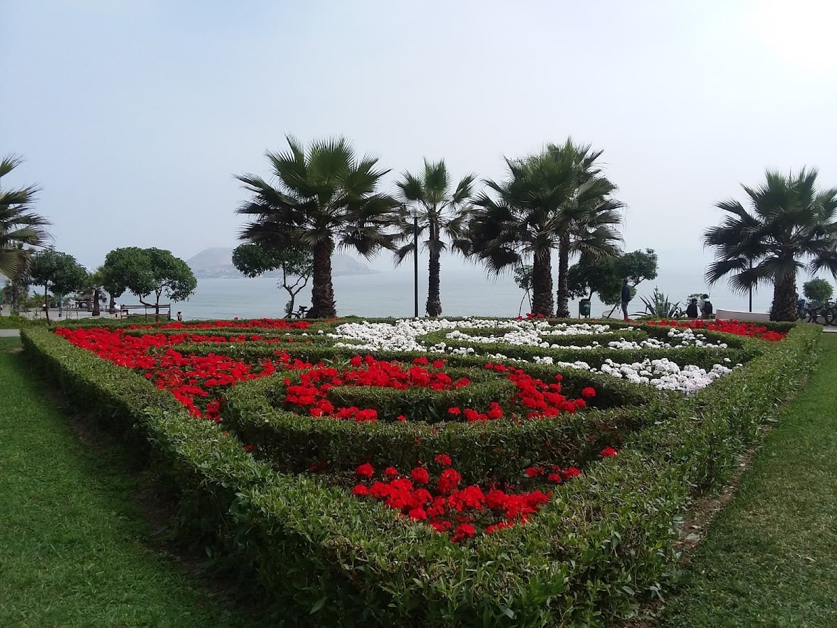 Miraflores Chinese Park