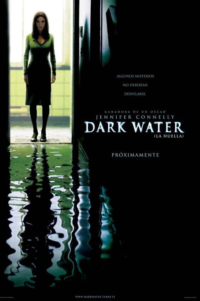 Dark Water (La huella) - Walter Salles · 2005