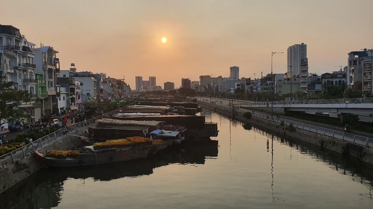 Bến Bình Đông - Floating market