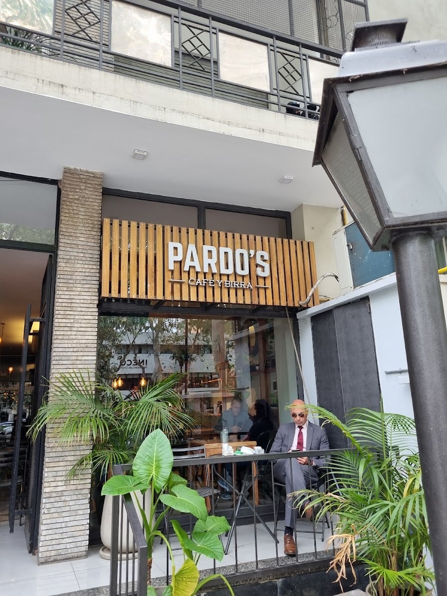 PARDO’S