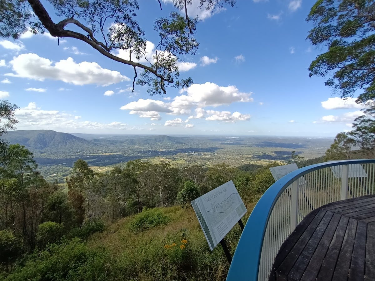 Jollys Lookout