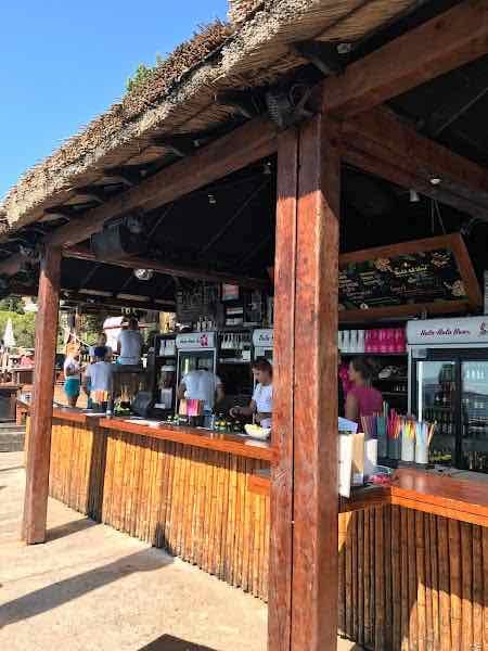 Hula Hula Hvar - Beach Bar & Restaurant - Only drinks