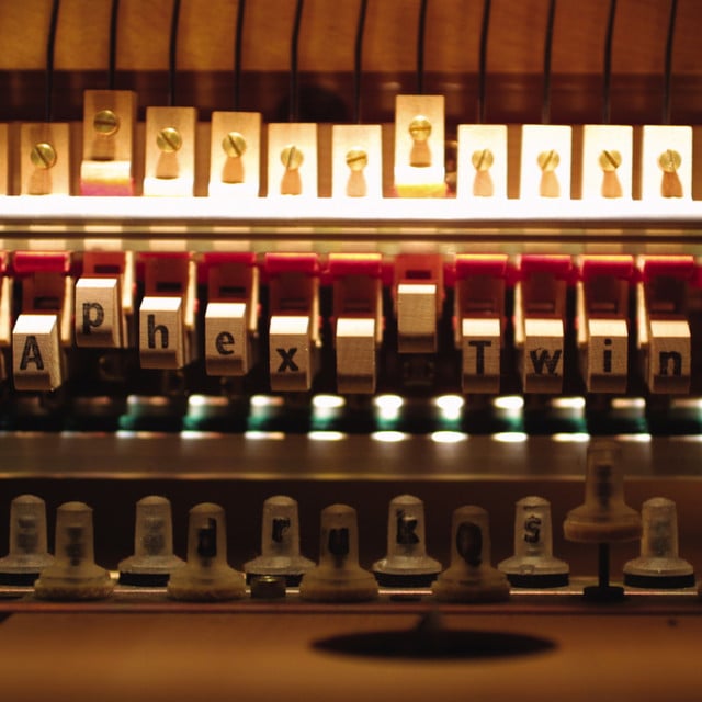 QKThr - Song · Aphex Twin