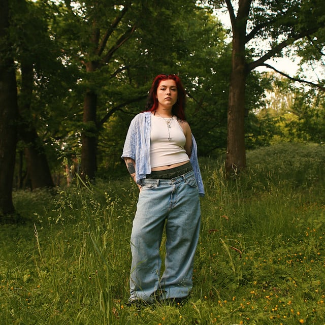 SIMONE - Artist