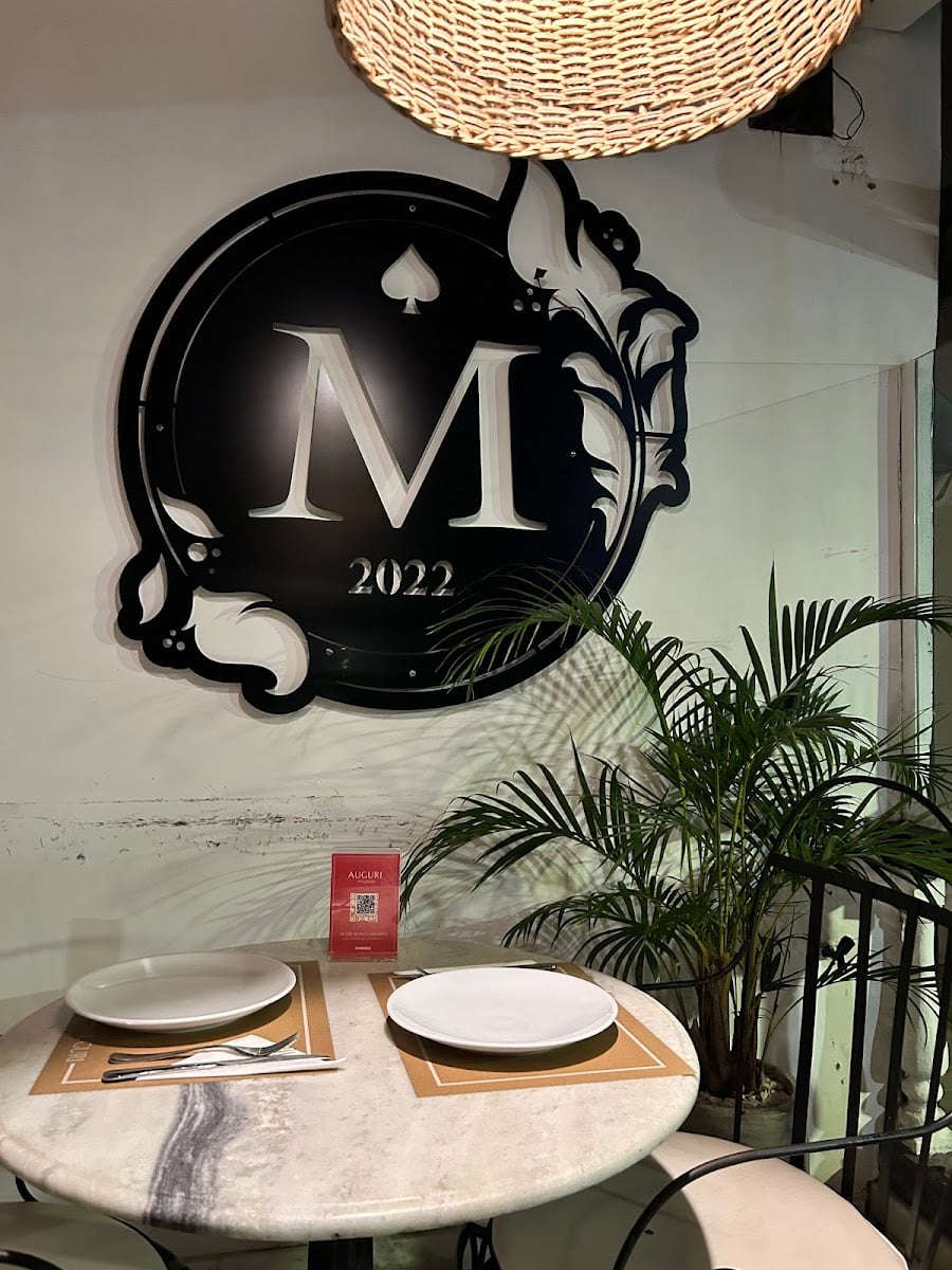 Auguri Pizzeria