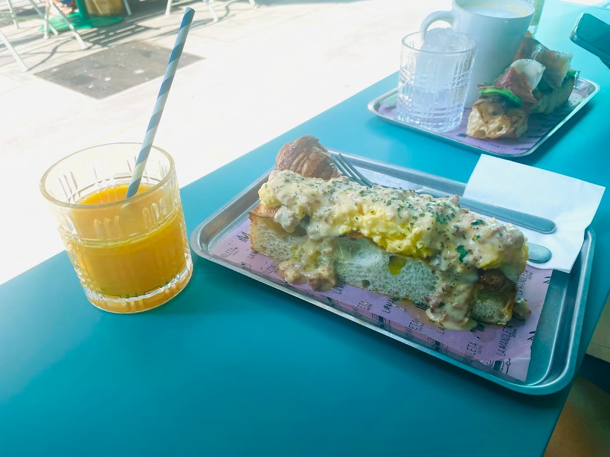 La Manoleta - coffee & brunch