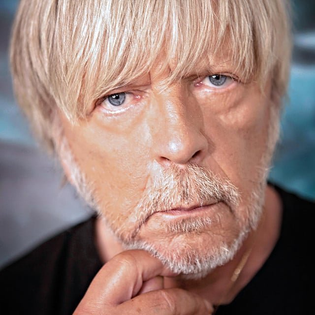 Renaud - Artist