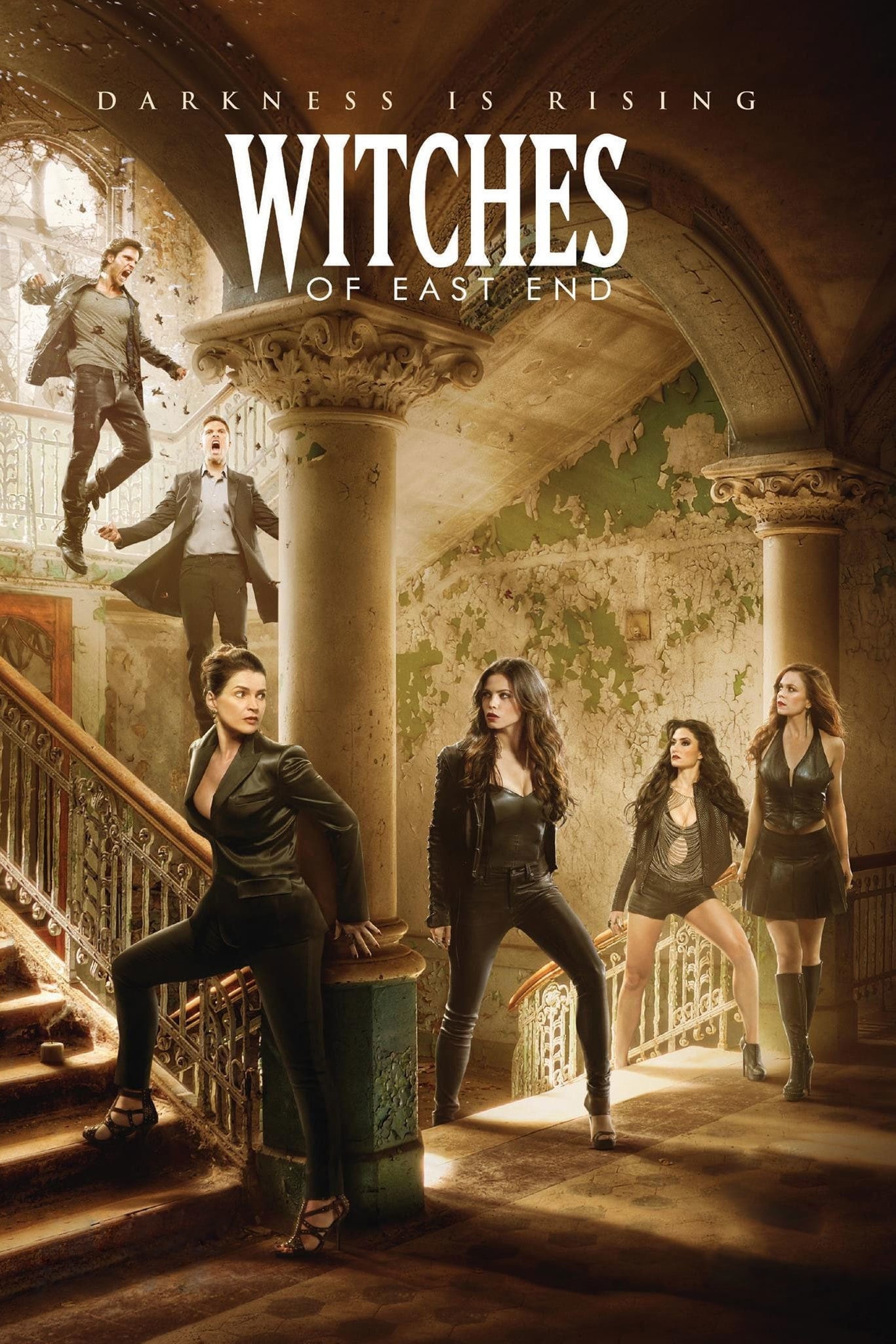 Witches of East End - Maggie Friedman · 2013