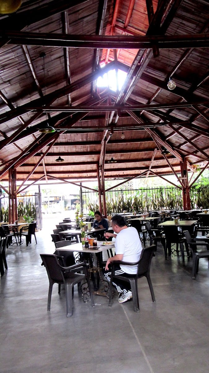PAMPERO Parrilla Argentina - LA HACIENDA