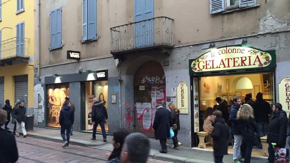 LE COLONNE GELATI & CREPES FAMOSE® - Comete un súper crepe!