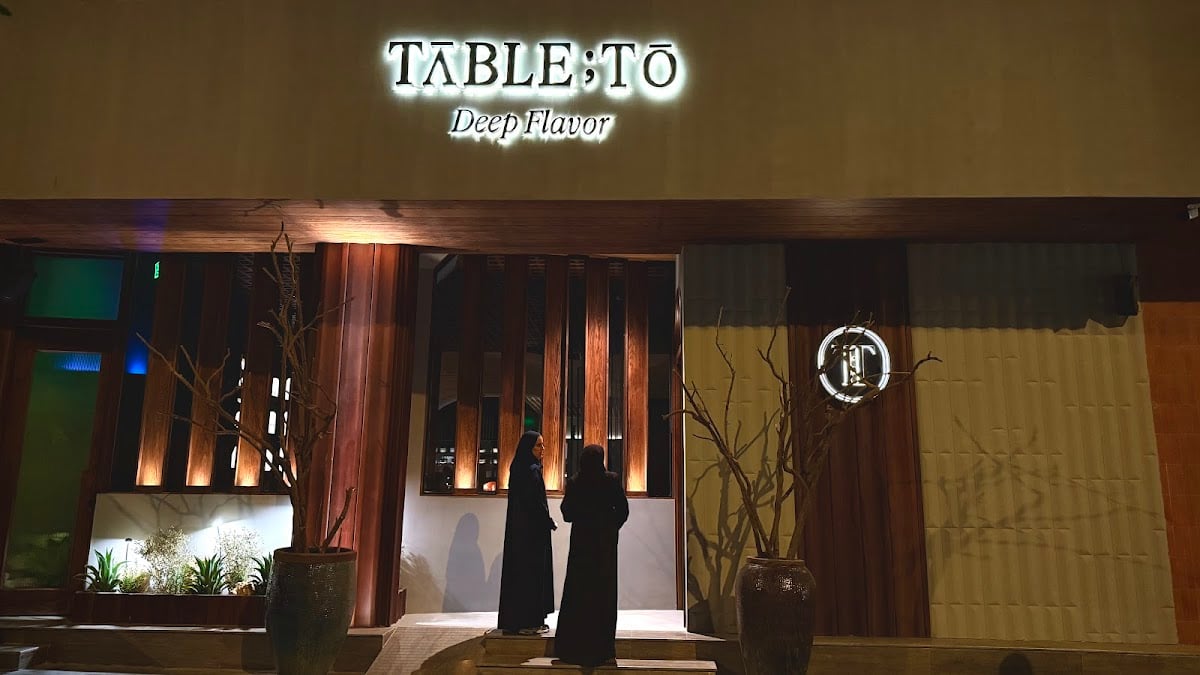 table:to - fine dining