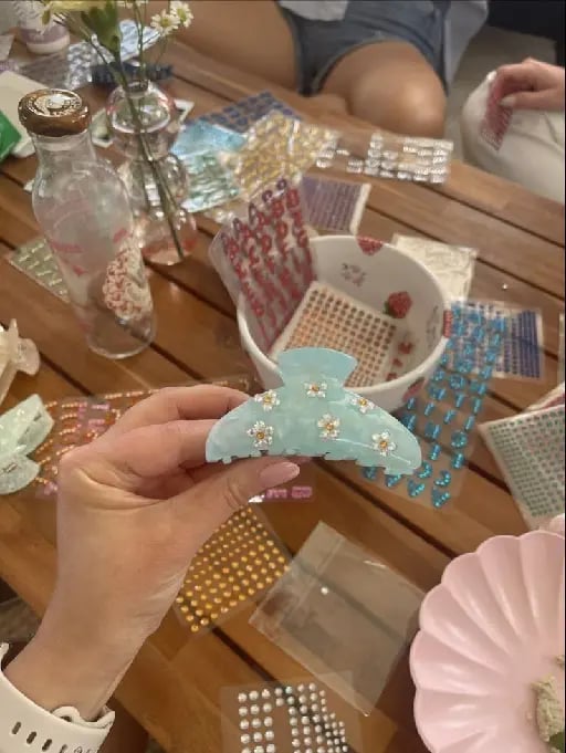 Adding cute charms on ur clip