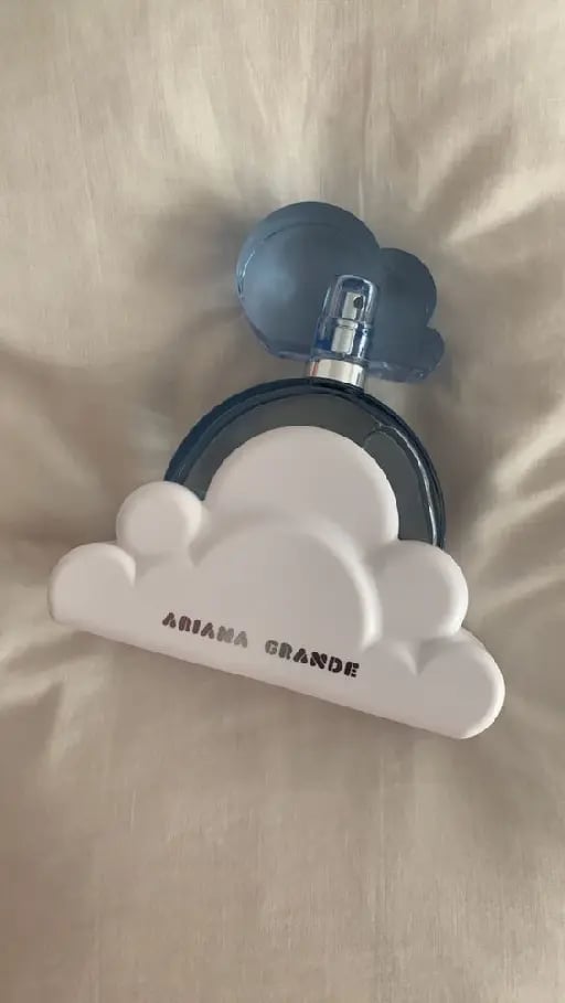 cloud ariana grande