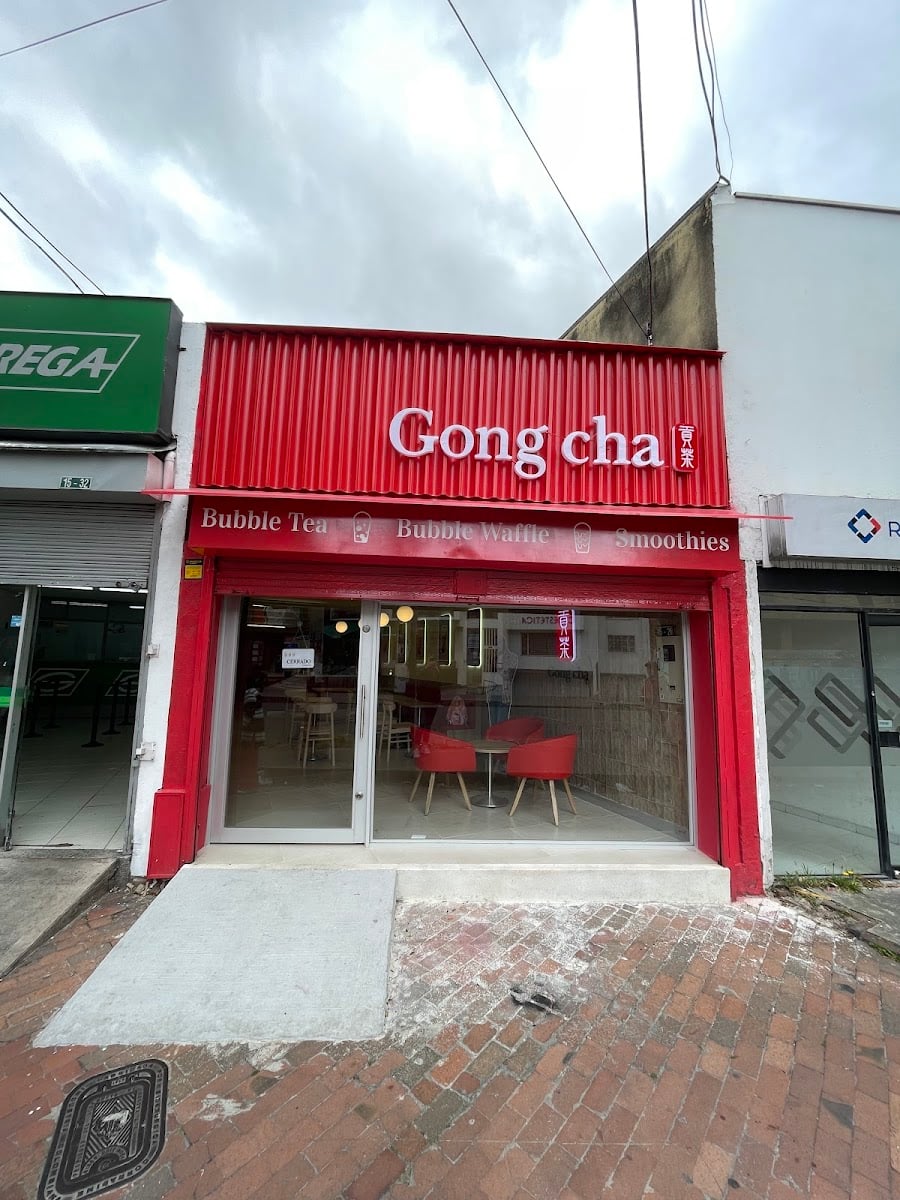 Gong cha Cedritos - pretty much the only decent milk tea option, don't expect service/mods you might find at other milk tea cafes internationally (sugar or ice levels, milk options, etc)