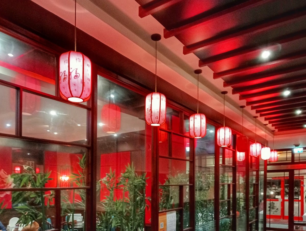 Tai Wu - Chinese