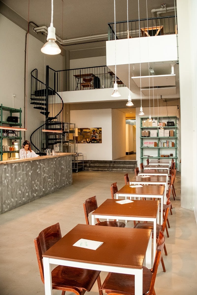Multi Café - Lunch spot
