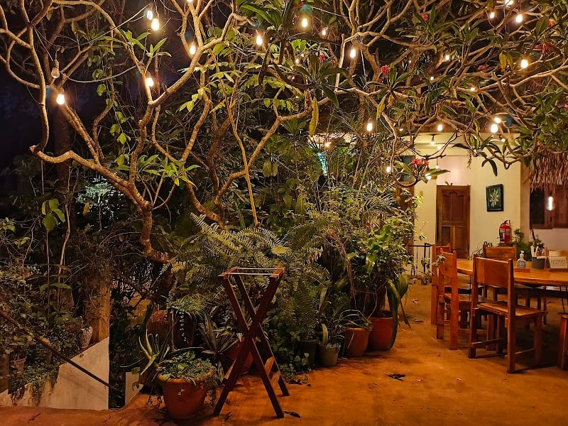 Restaurante Maracuyá - Restaurant · Petén, Flores