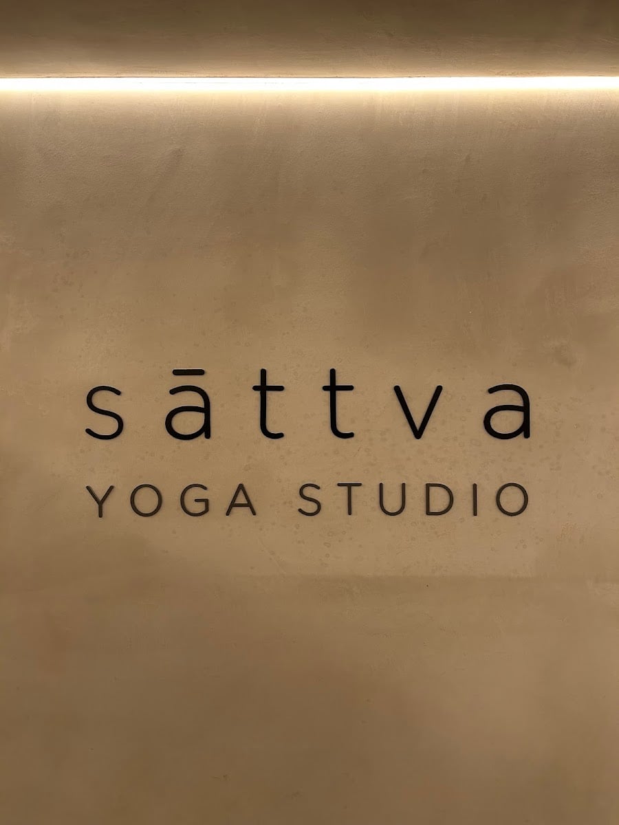 sattva yoga studio - Villahermosa, Tabasco, México.