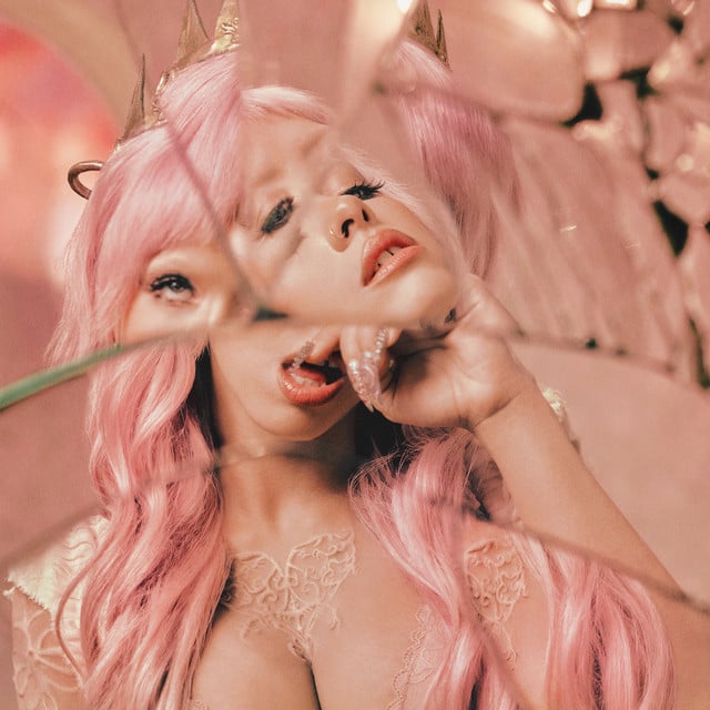 DISNEY PRINCESS - Track · Melanie Martinez