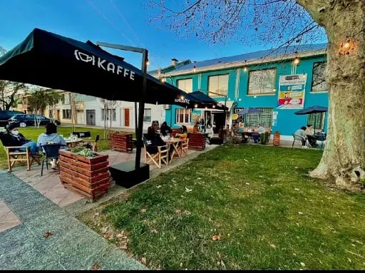 Kaffe Café