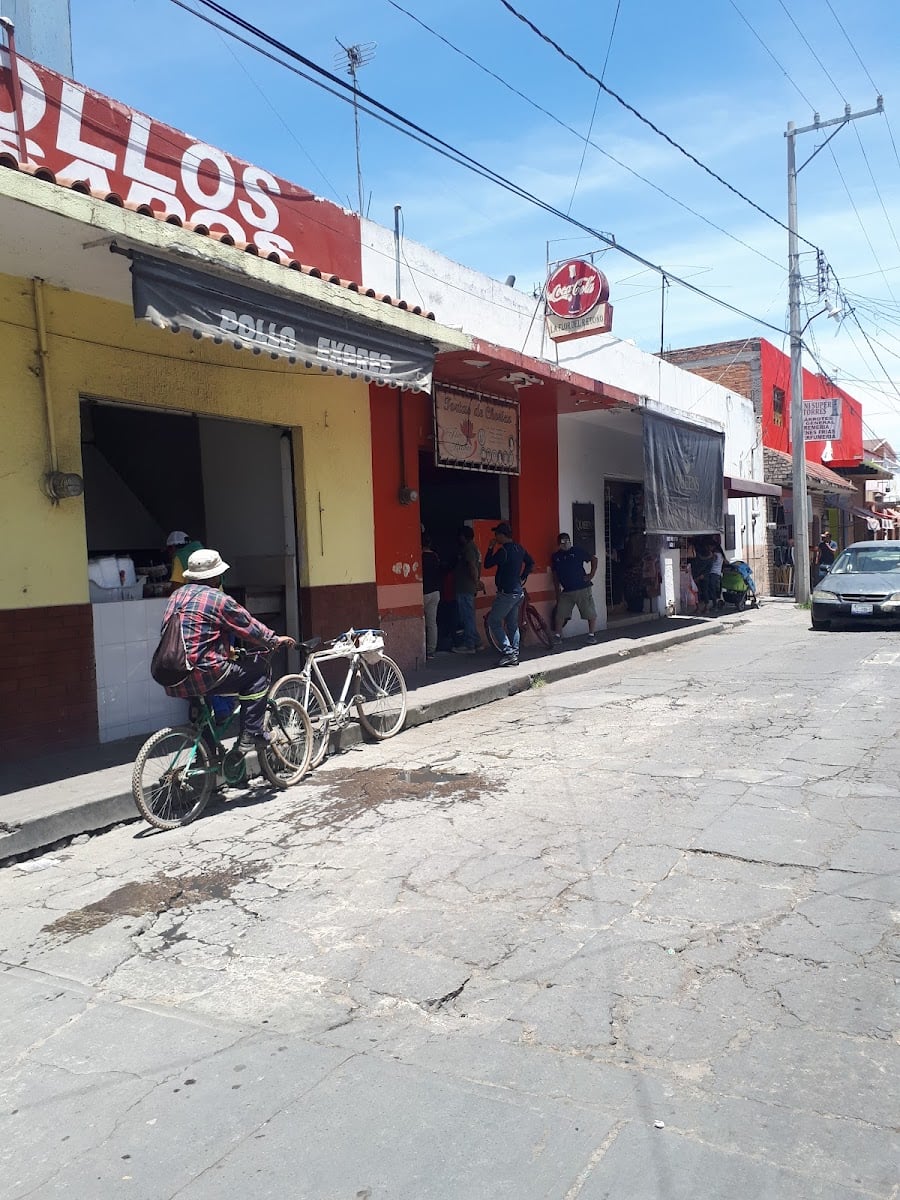 La Flor del Retoño - Comida típica de Ocampulco