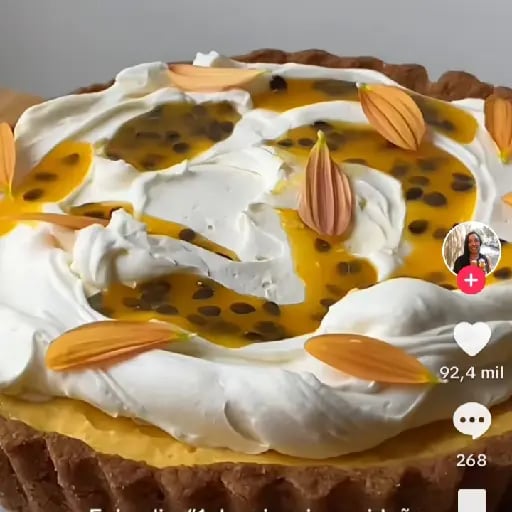 Pie de maracúya y chocolate blanco - By passiflora___