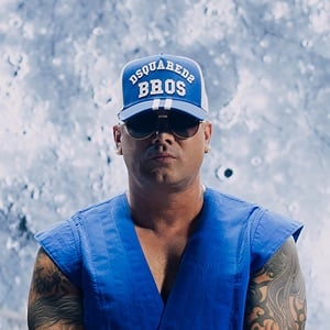 Wisin - Artist · Wisin