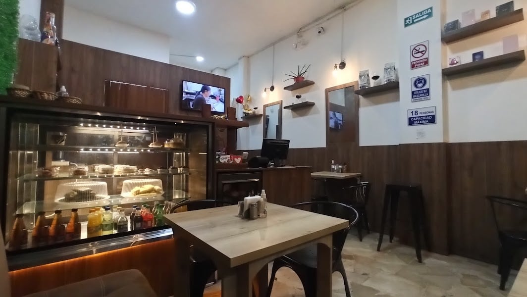 Nativo Coffee Bar - Coffee Shop · Dager, Milagro