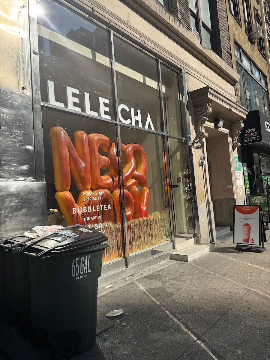 LELECHA(Tea and Bakery)