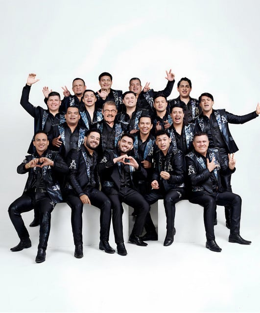 La Arrolladora Banda El Limón De Rene Camacho - Artist